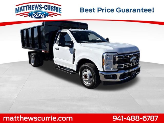 2026 Ford F-350 Super Duty Chassis Cab XL