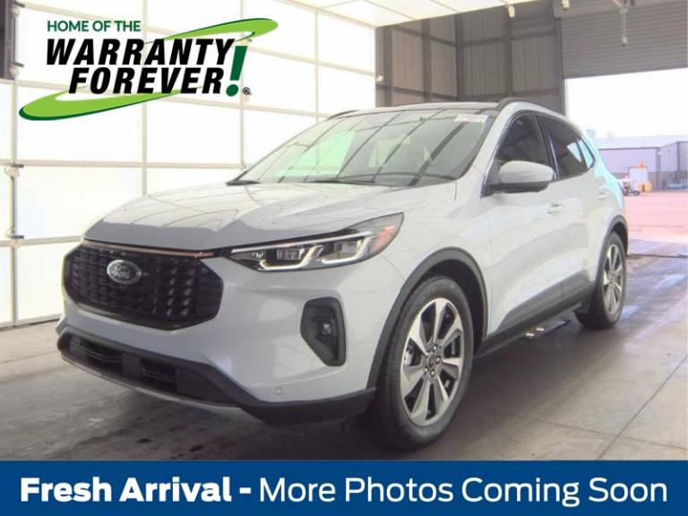 2025 Ford Escape Platinum