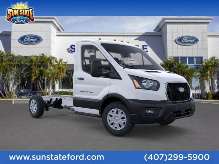 2026 Ford Transit Cutaway Base