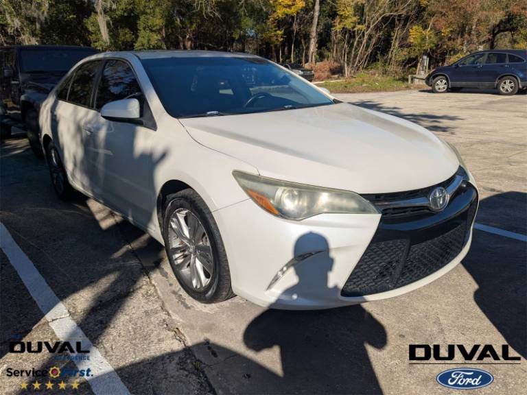 2015 Toyota Camry SE