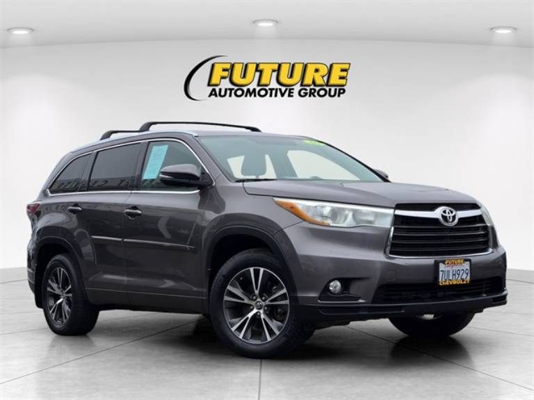 2016 Toyota Highlander XLE V6