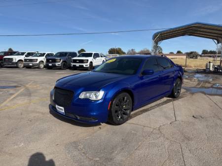 2019 Chrysler 300 Touring