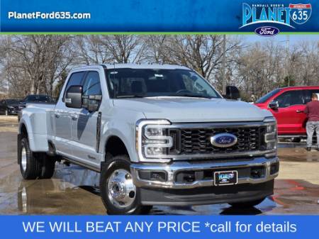 2026 Ford Super Duty F-350 DRW LARIAT