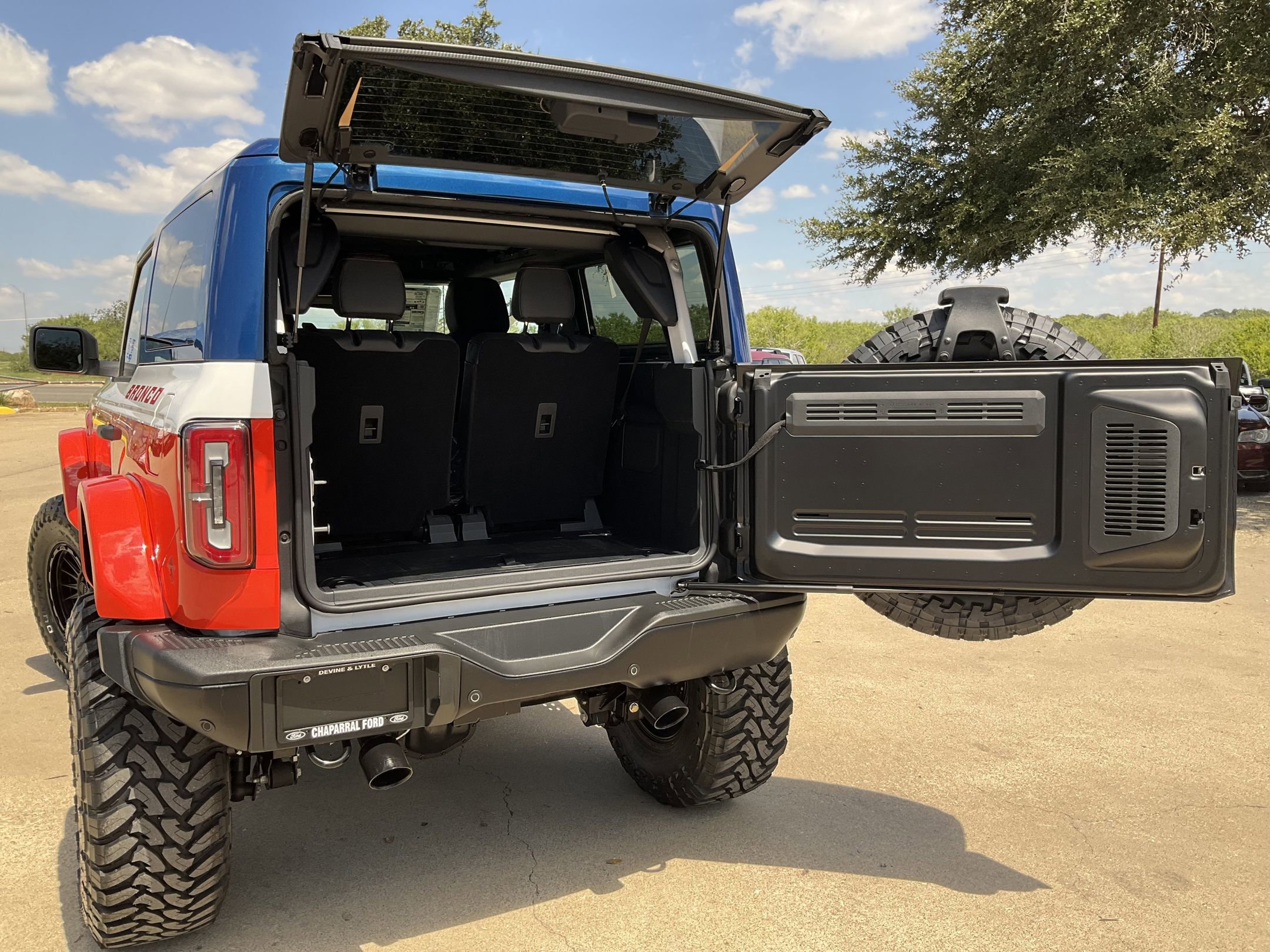 2025 Ford Bronco 2-Door Stroppe - Photo 12