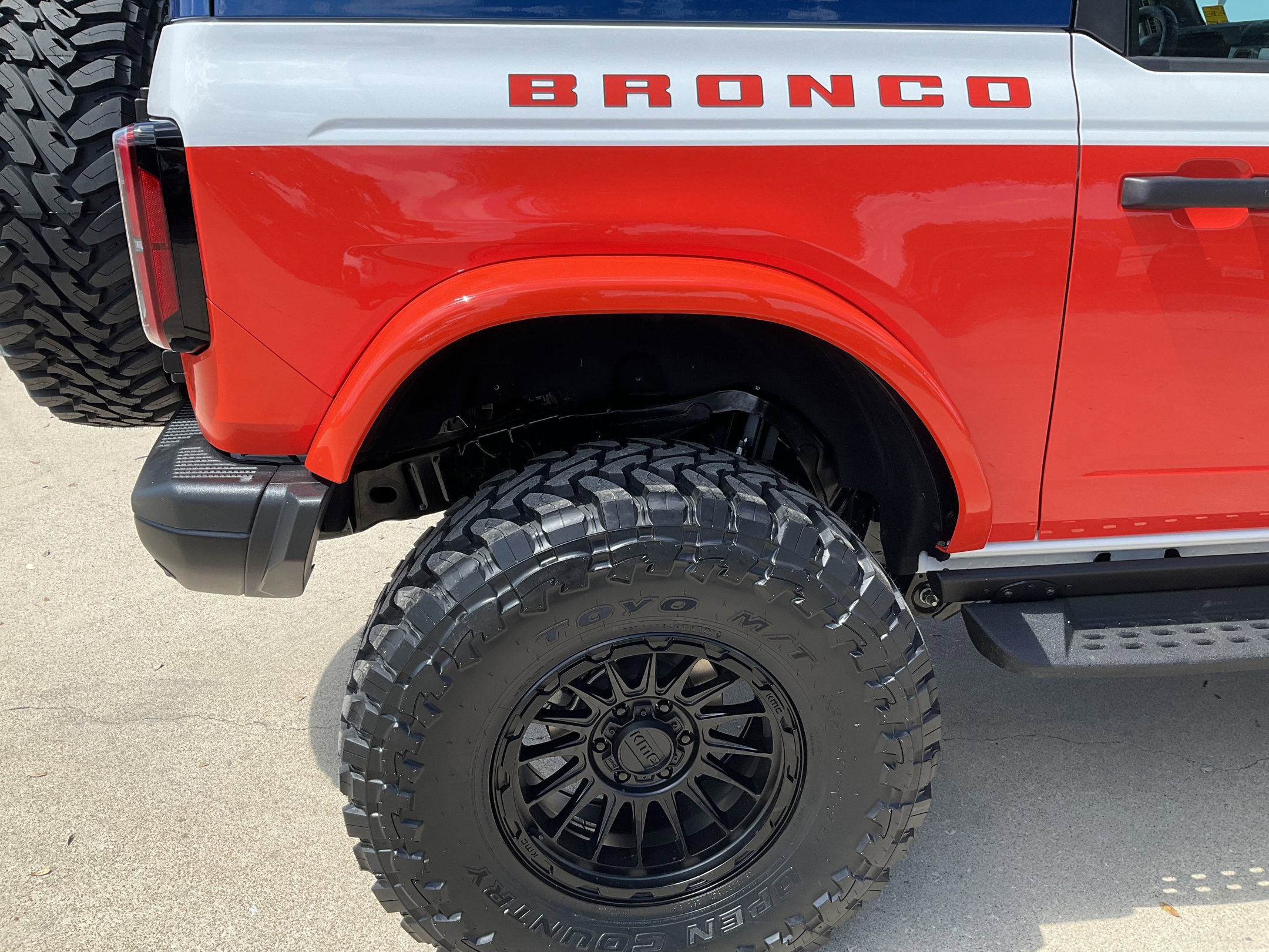 2025 Ford Bronco 2-Door Stroppe - Photo 14