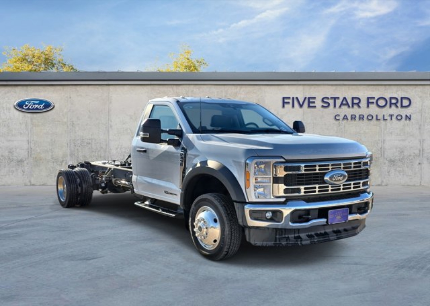 2024 Ford F-450 XLT 4x4 Regular Cab 193-In DRW's photo