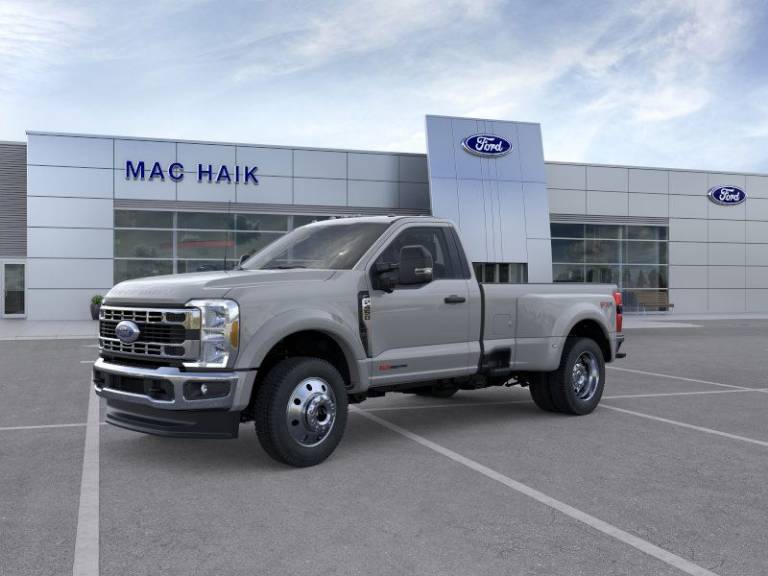 2026 Ford Super Duty F-450 DRW XLT