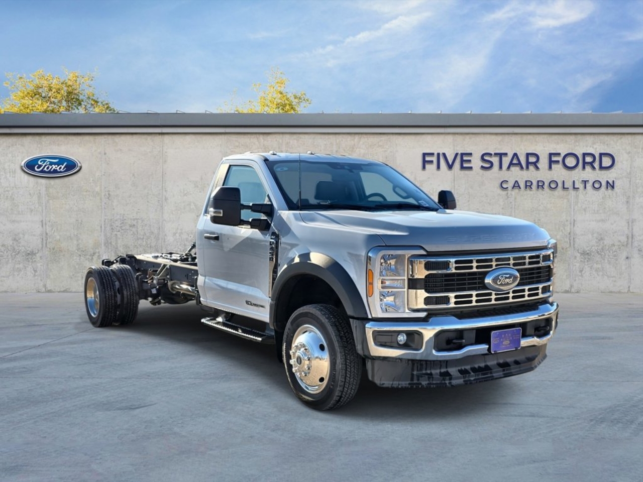 2024 Ford F-450 XLT 4x4 Regular Cab 193-In DRW's photo