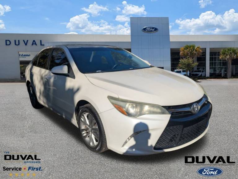 2015 Toyota Camry SE