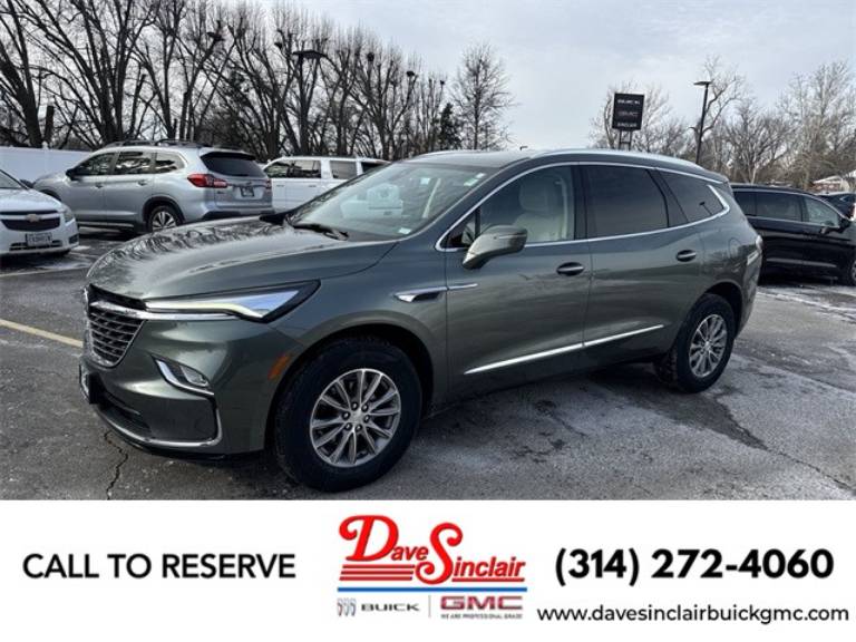 2022 Buick Enclave Essence