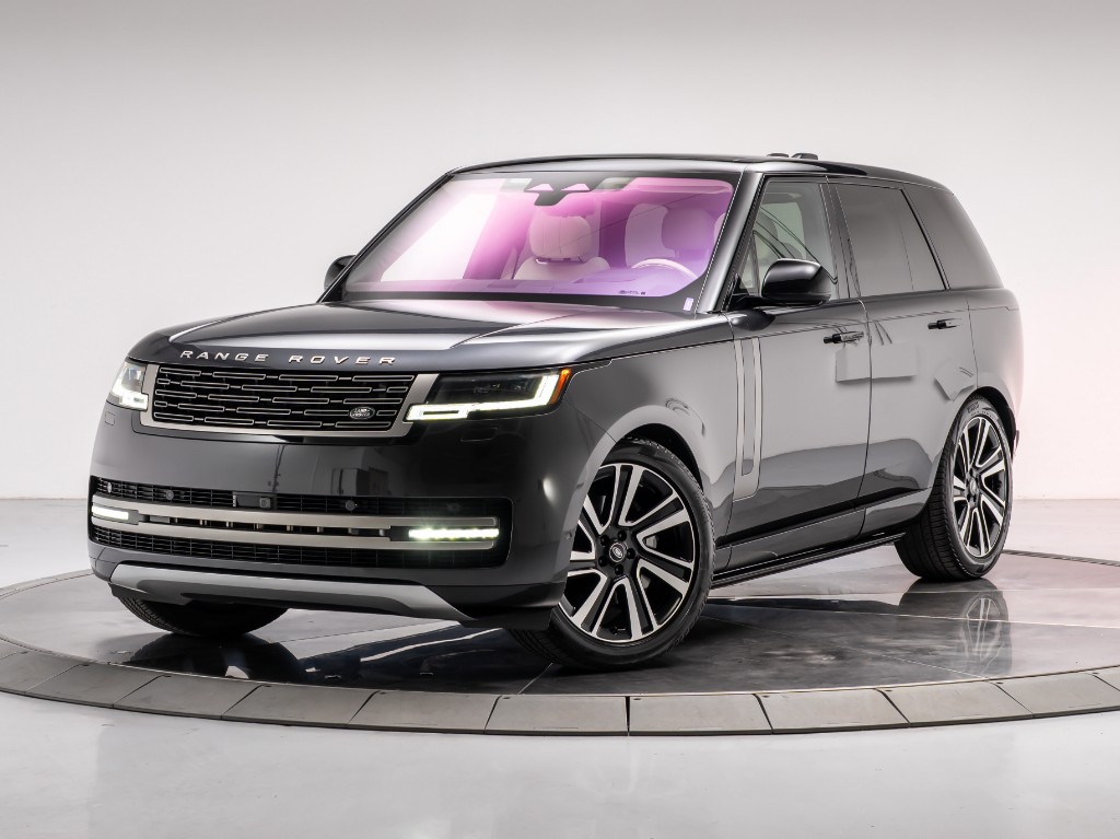 2023 Land Rover Range Rover P400 SE