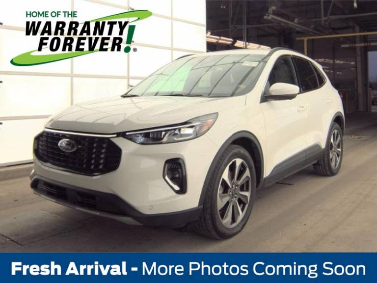2023 Ford Escape Platinum
