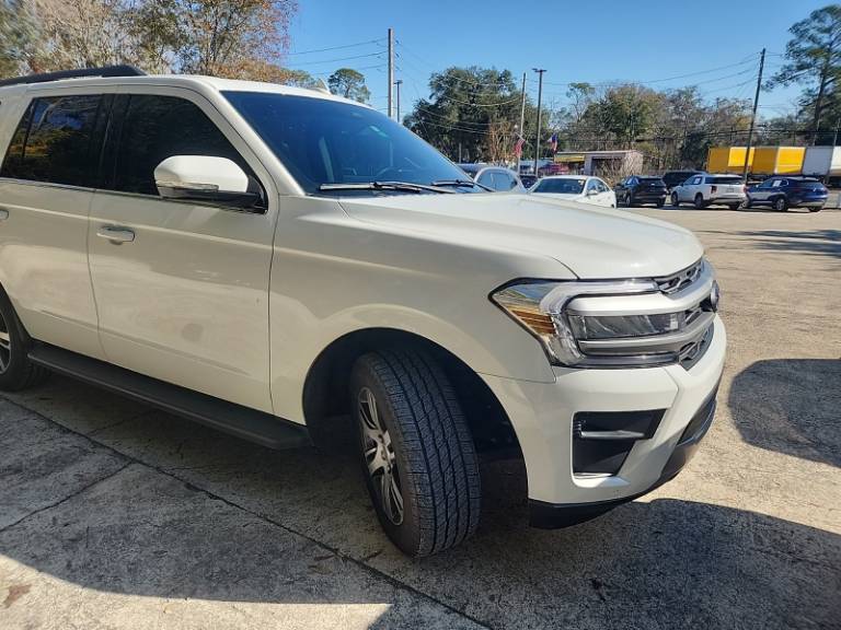 2024 Ford Expedition XLT