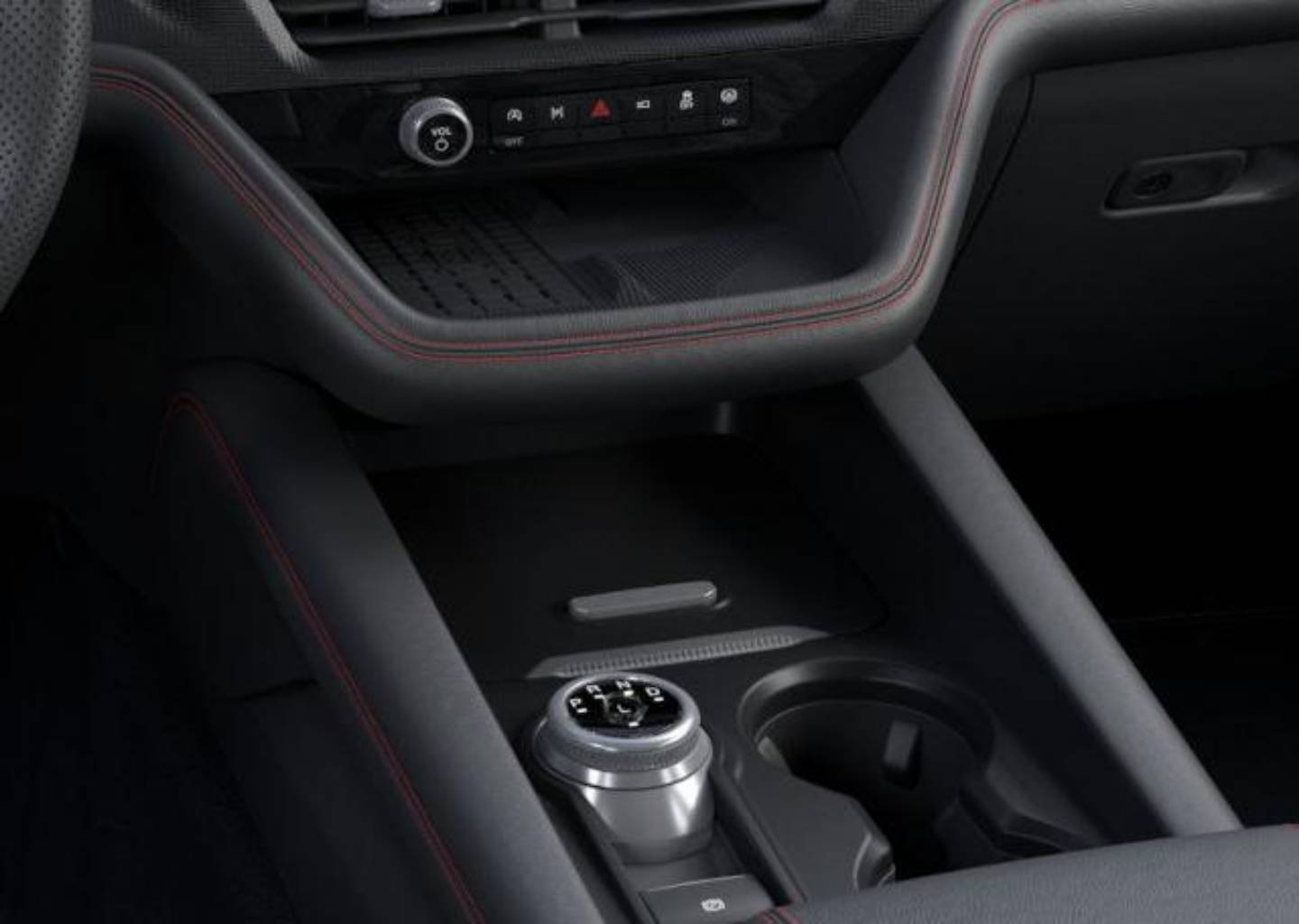 2025 Ford Explorer ST - Photo 18
