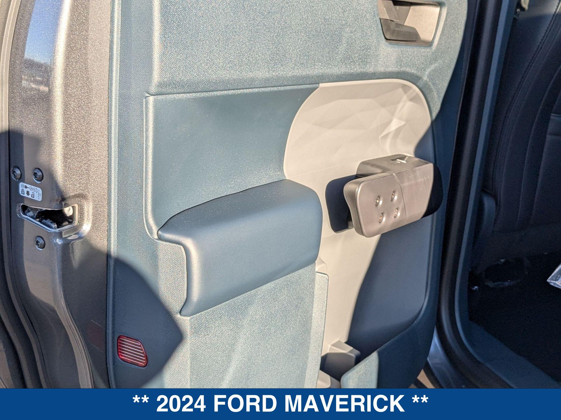 2024 Ford Maverick Lariat Tremor Advanced - Photo 16