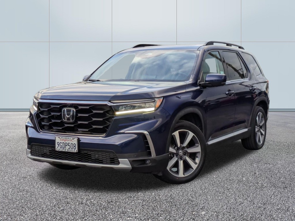 2023 Honda Pilot AWD Elite