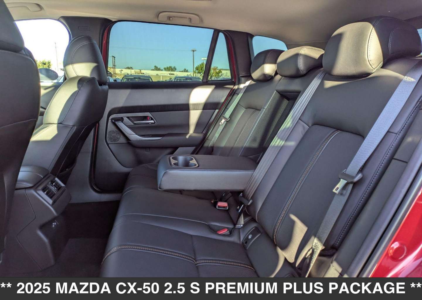 2025 Mazda CX-50 Premium Plus - Photo 11