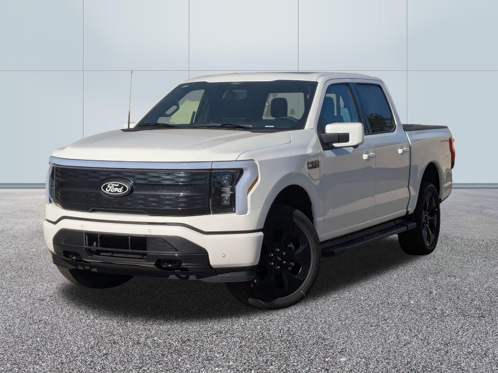 2025 Ford F-150 Lightning Platinum