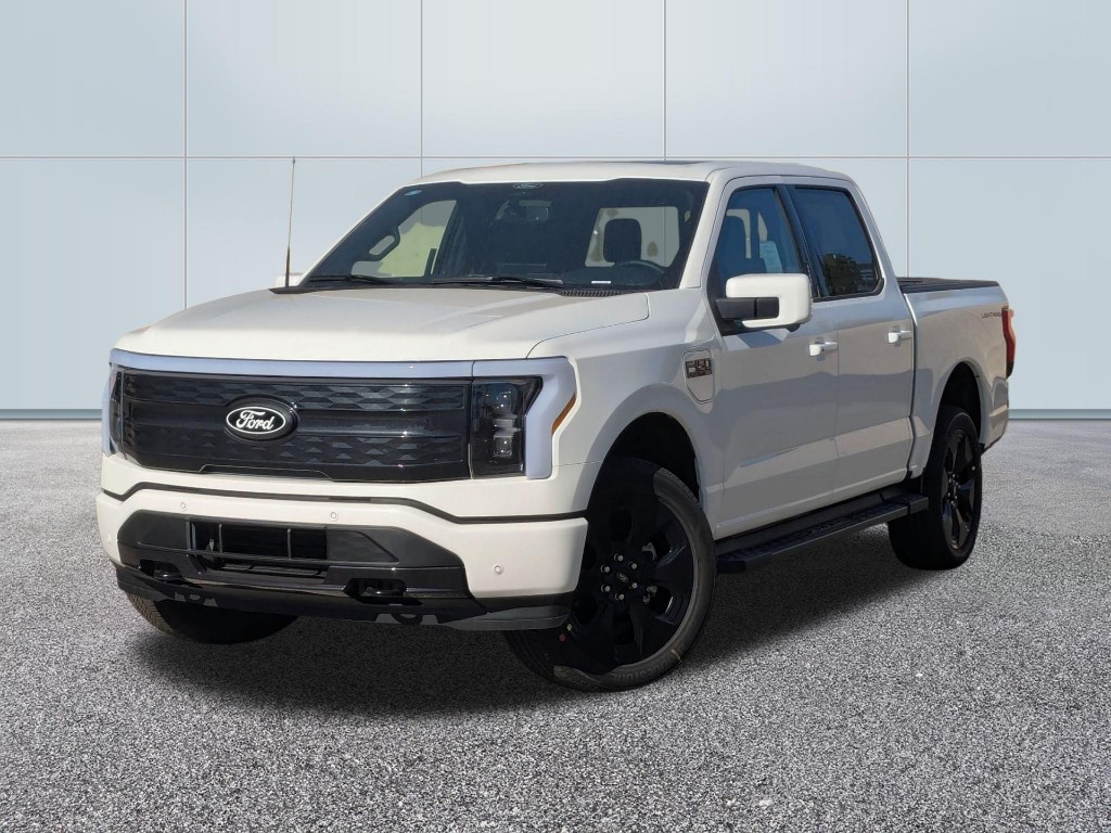 2025 Ford F-150 Lightning Platinum