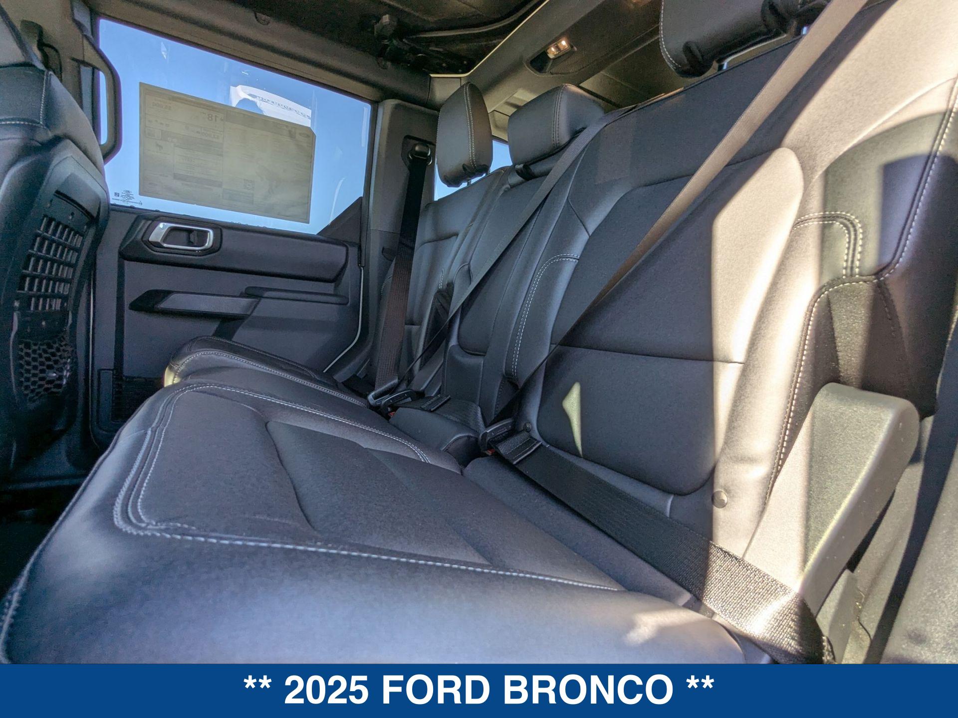 2025 Ford Bronco 4-Door Badlands - Photo 18