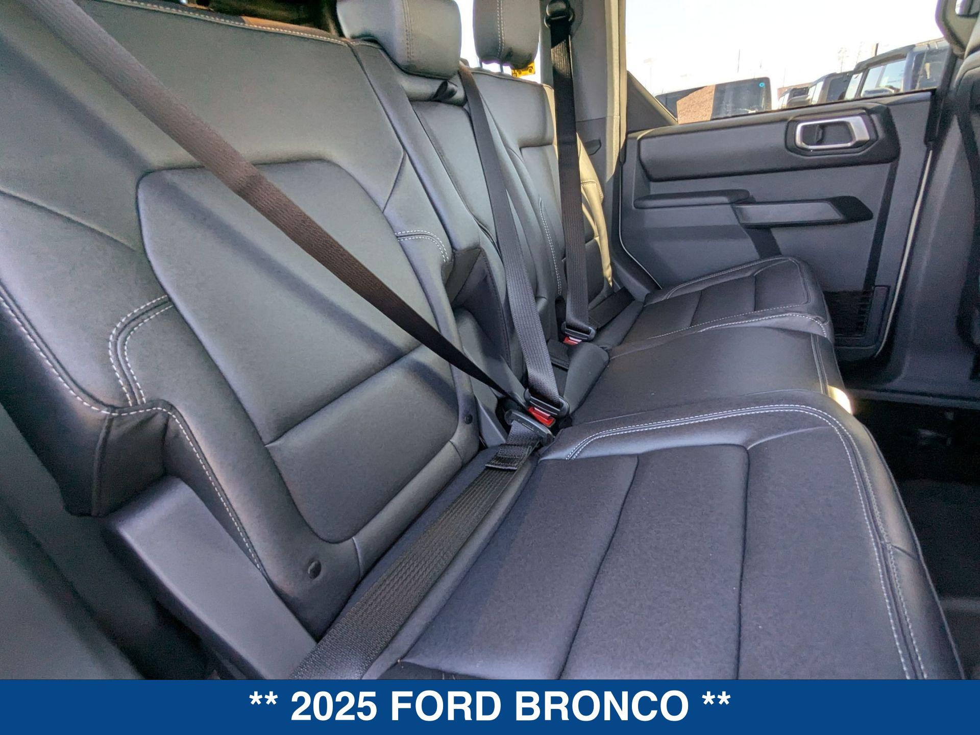 2025 Ford Bronco 4-Door Badlands - Photo 19