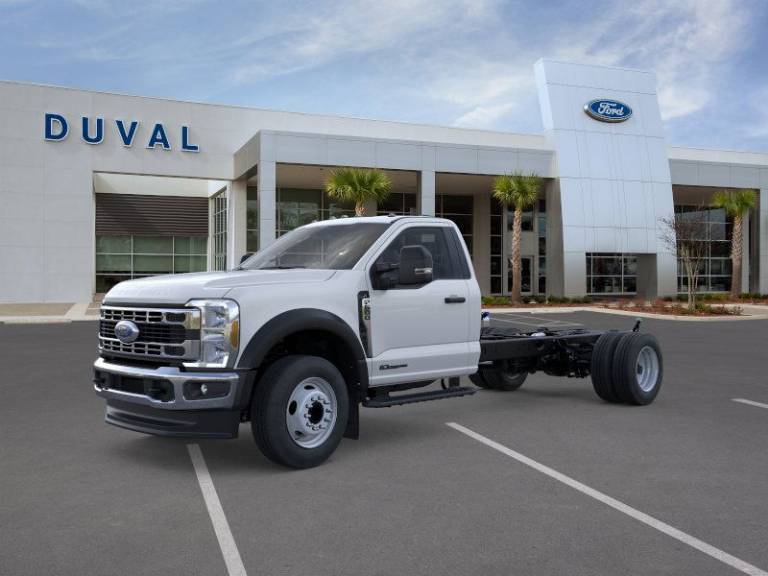 2025 Ford F-600SD XL