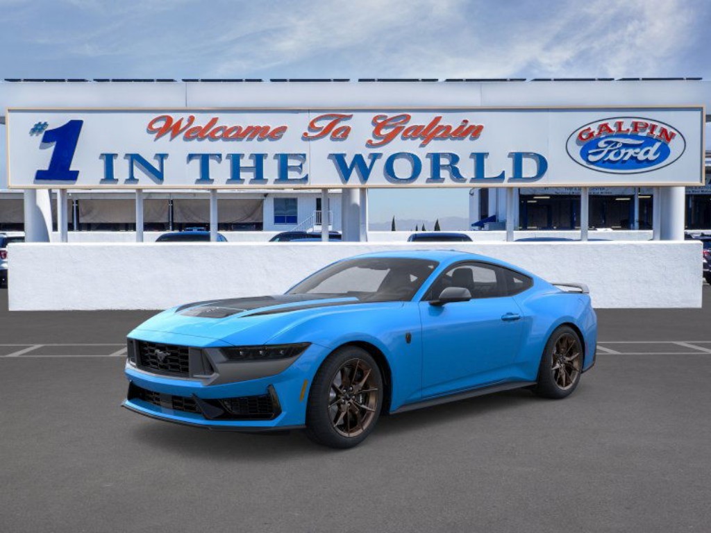 2026 Ford Mustang Dark Horse