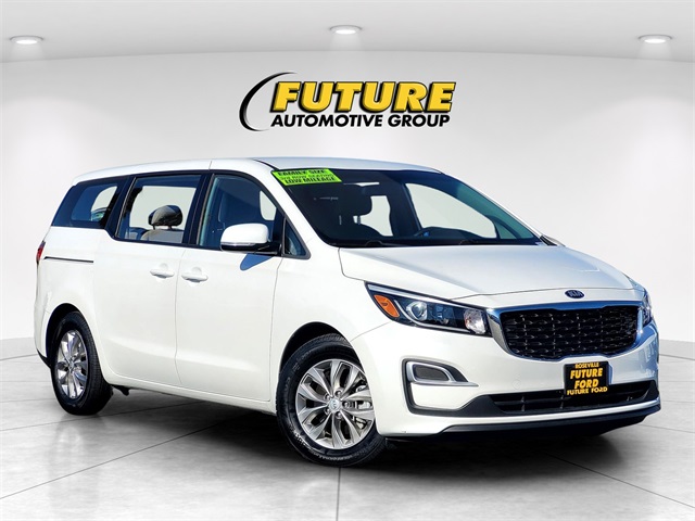 2020 Kia Sedona L