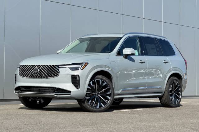 2026 Volvo XC90 Plug-In Hybrid T8 Ultra