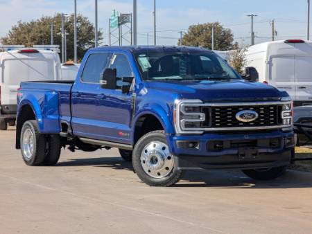 2026 Ford Super Duty F-450 DRW Platinum