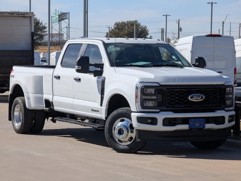 2026 Ford Super Duty F-350 DRW XL