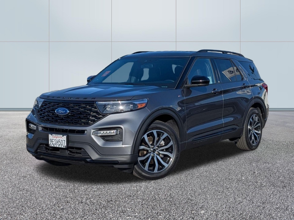 2022 Ford Explorer ST-Line