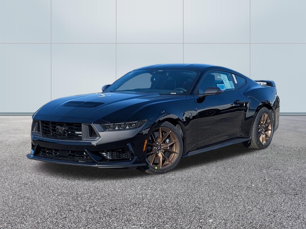 2026 Ford Mustang Dark Horse
