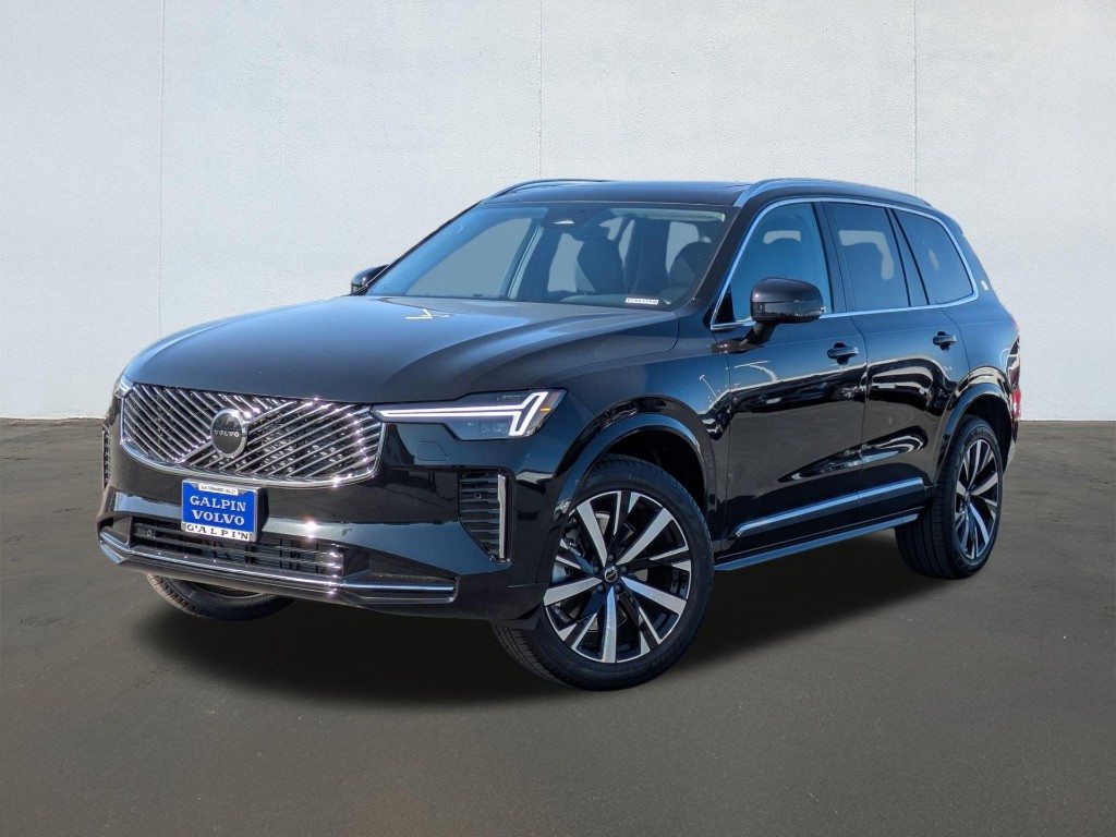 2026 Volvo XC90 B5 Core Bright