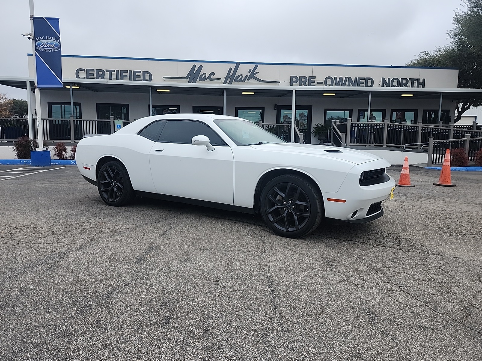 2022 Dodge Challenger SXT