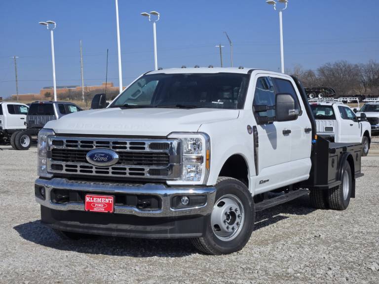2026 Ford Super Duty F-350 DRW XL
