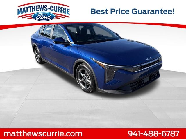 2025 Kia K4 LXS