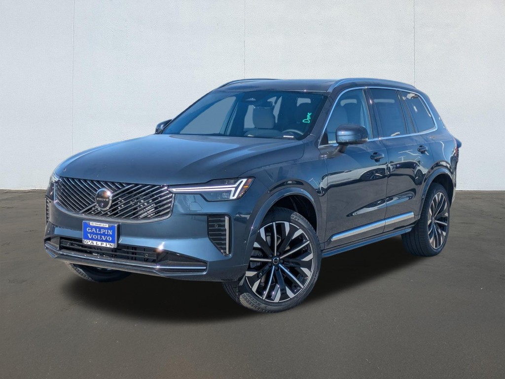 2026 Volvo XC90 B6 Plus Bright