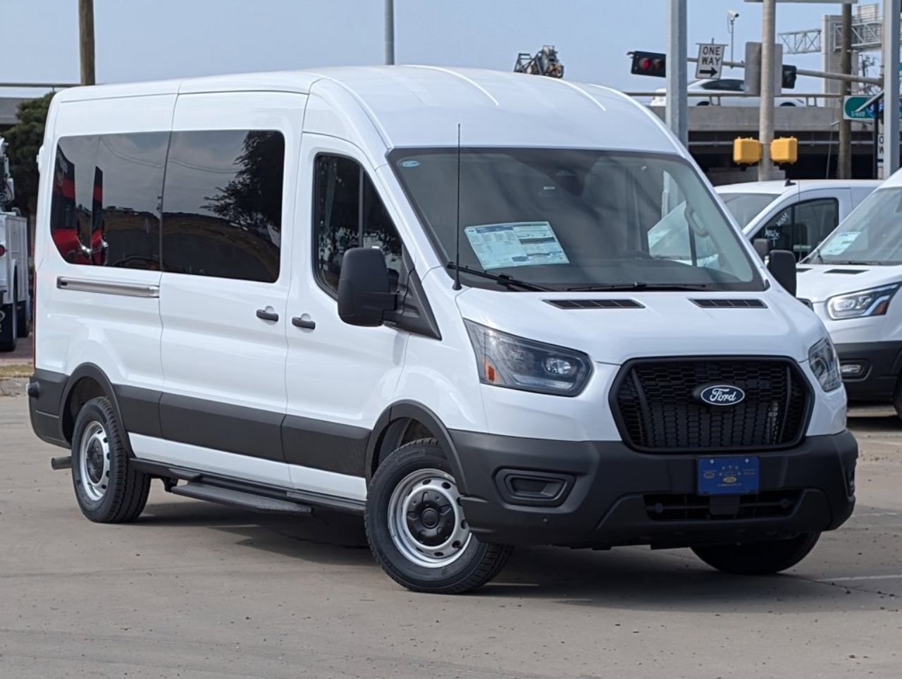 2026 Ford Transit 350 XL Med Roof Sliding Pass. 148's photo