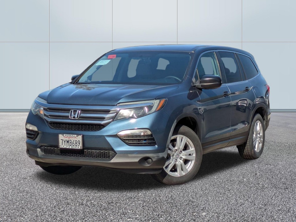 2017 Honda Pilot LX