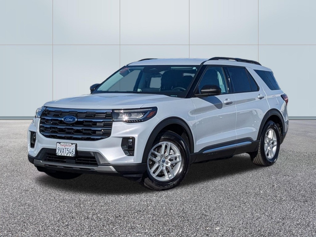 2025 Ford Explorer Active
