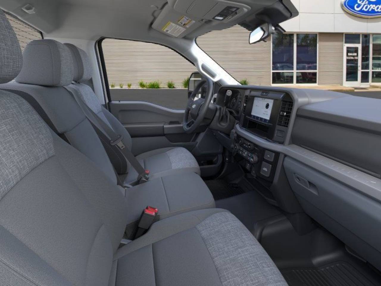 2025 Ford F-350 Super Duty XLT - Photo 12