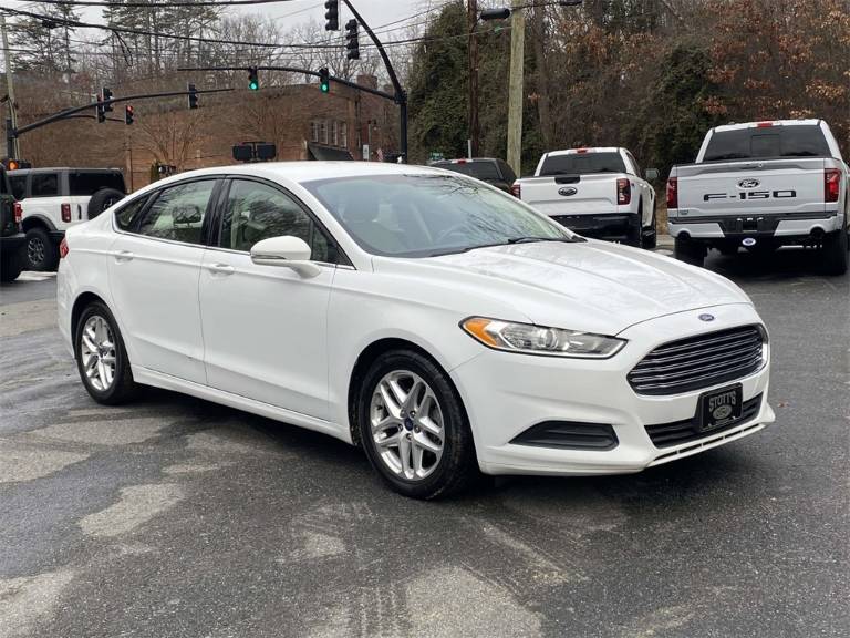 2015 Ford Fusion SE
