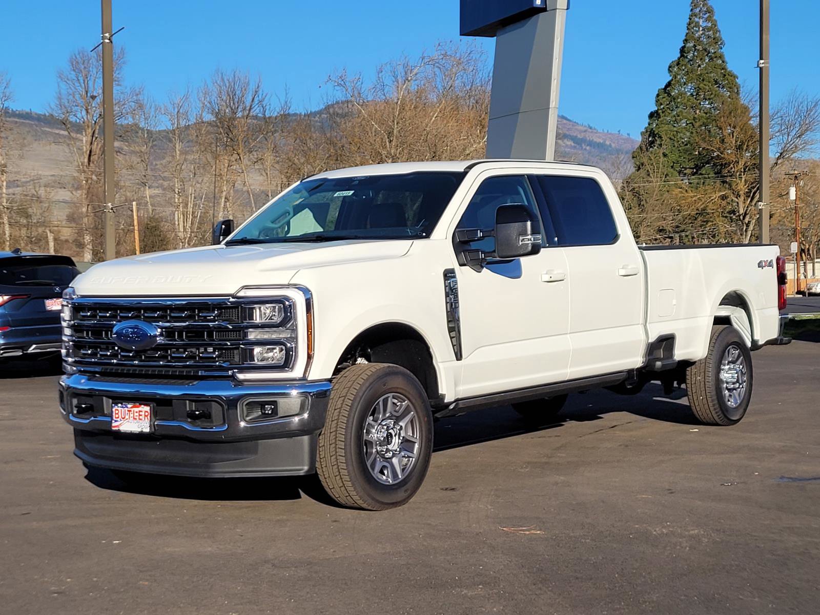 New 2026 Ford Super Duty F-350 SRW LARIAT