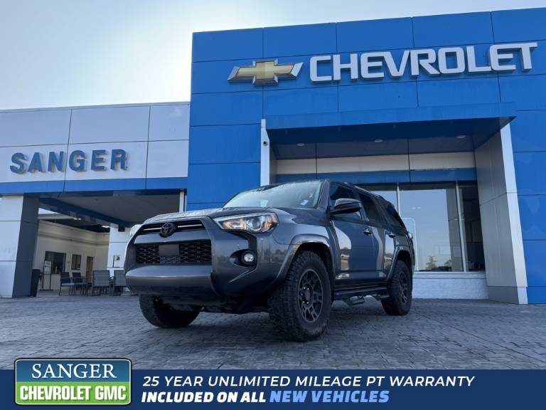 2022 Toyota 4Runner SR5