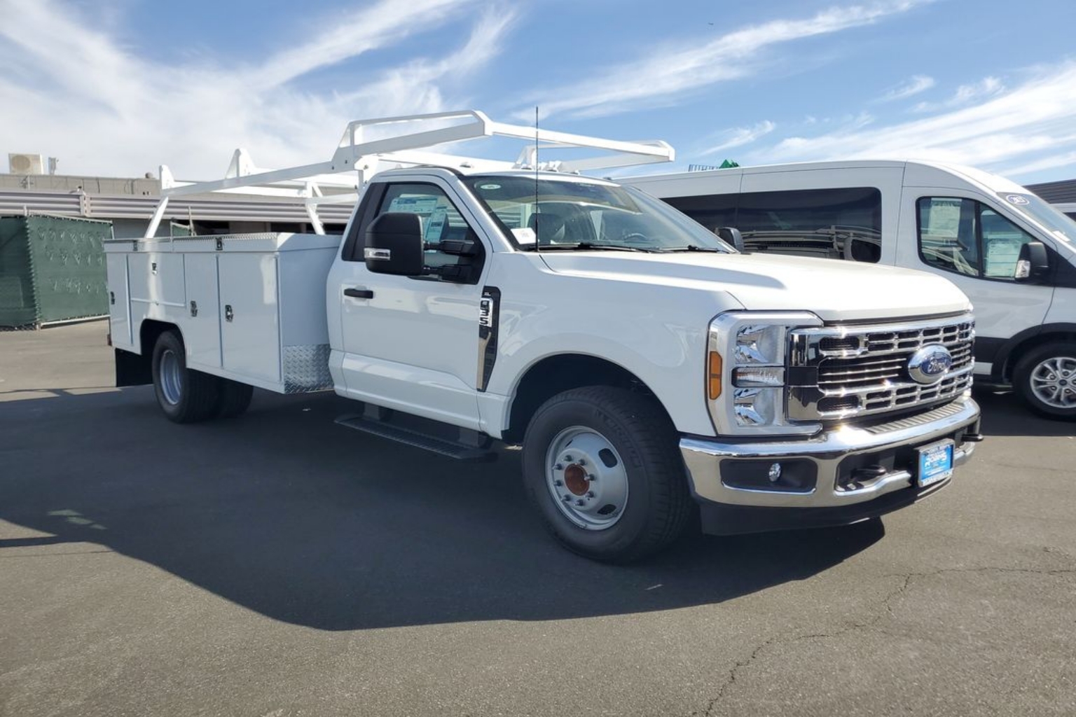 2026 Ford F-350 Super Duty Chassis Cab XL - Photo 6