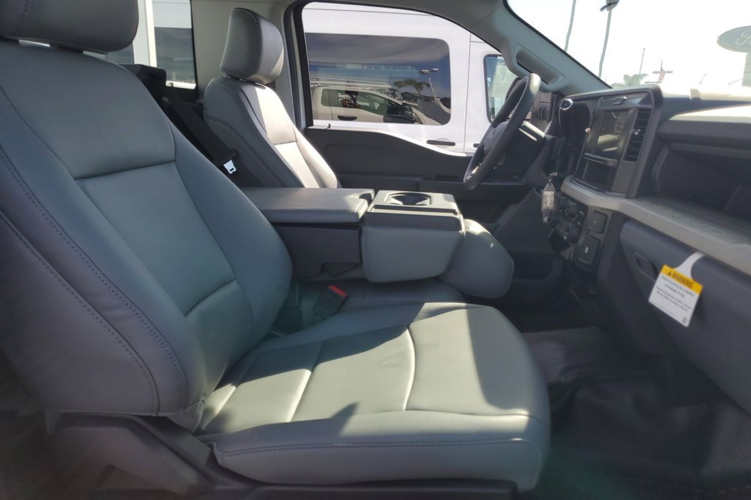 2026 Ford F-350 Super Duty Chassis Cab XL - Photo 14