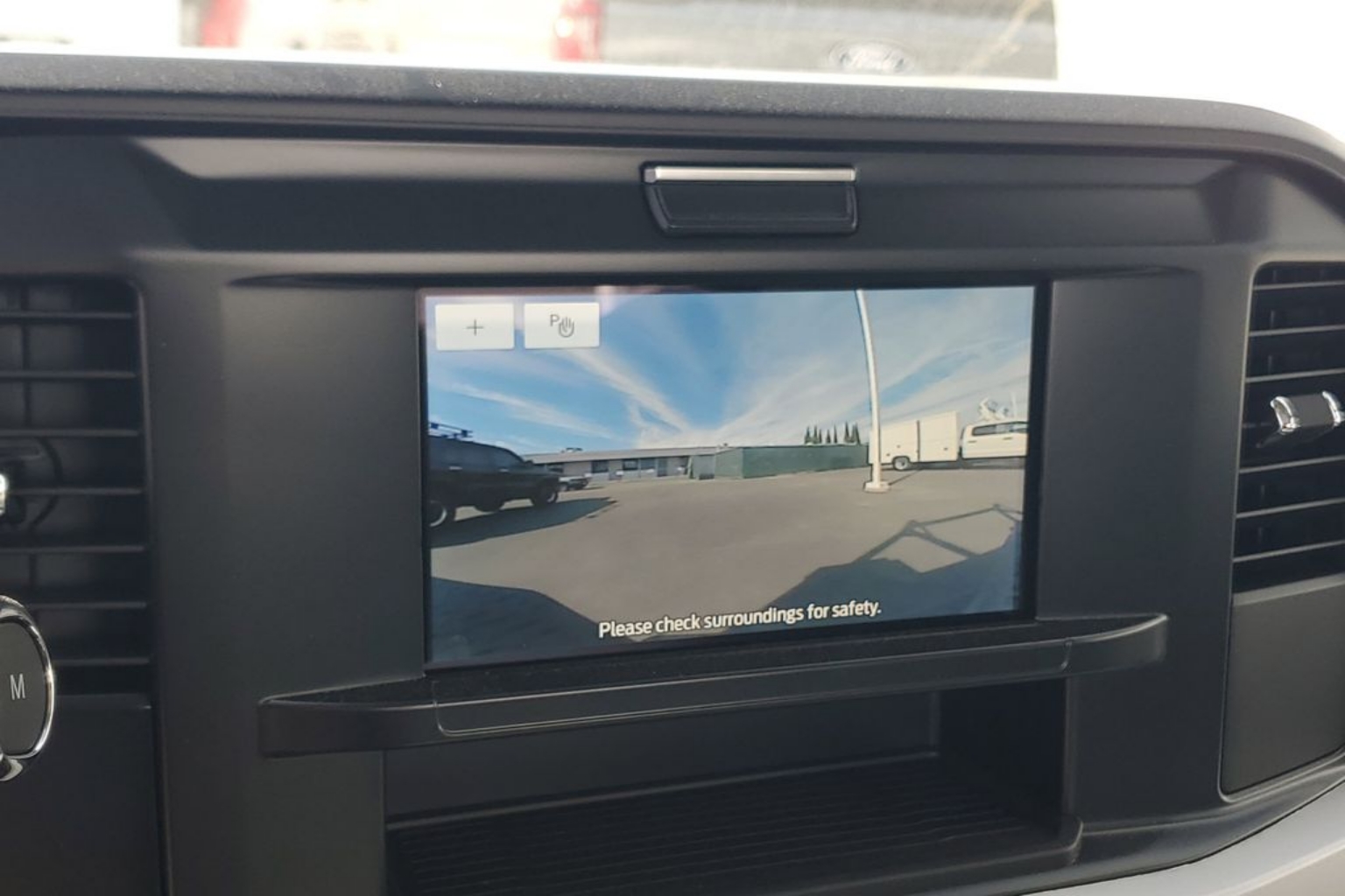 2026 Ford F-350 Super Duty Chassis Cab XL - Photo 30