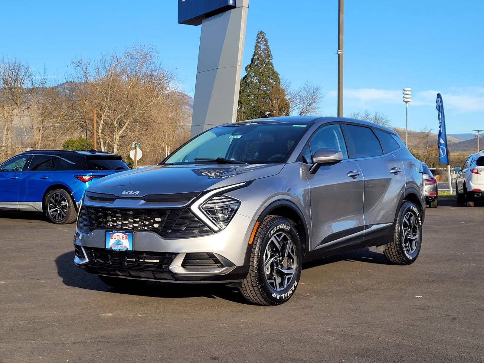 Used 2024 Kia Sportage LX