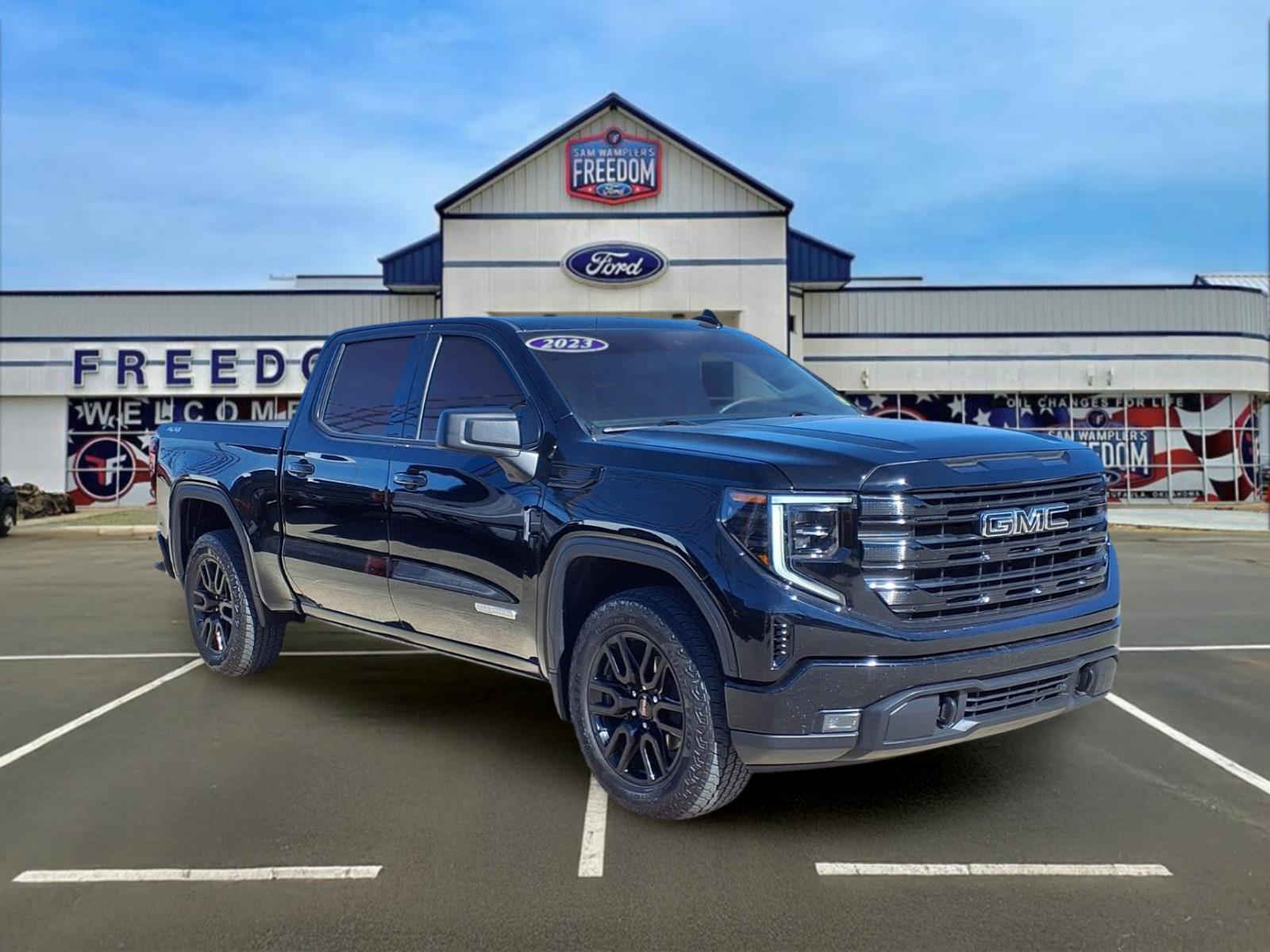 2023 GMC Sierra 1500 Elevation